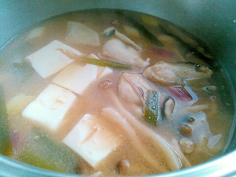 牡蠣と豆腐と野菜の生姜梅酢&甘味噌鍋